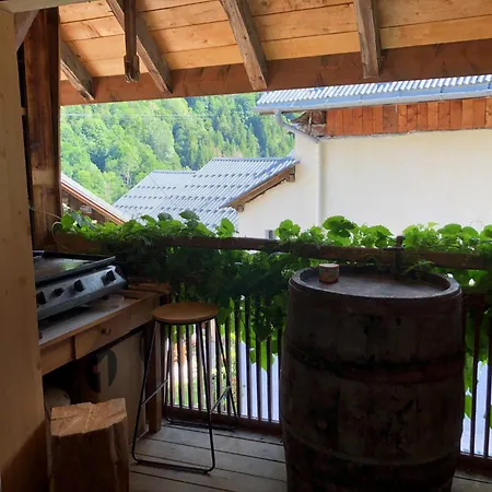 De L'eau Rousse Σαλέ La Léchère